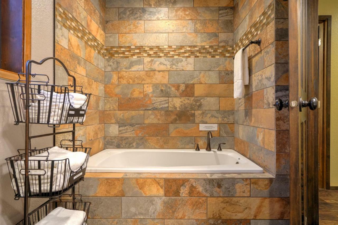 Silver Falls Lodge & Conference Center Sublimity Extérieur photo