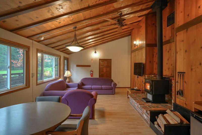 Silver Falls Lodge & Conference Center Sublimity Extérieur photo