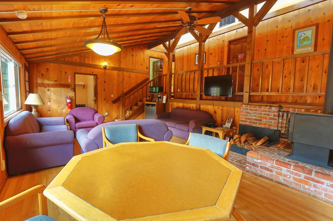 Silver Falls Lodge & Conference Center Sublimity Extérieur photo